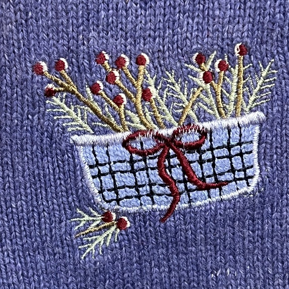 Croft & Barrow L Blue Snowman Winter Christmas Cardigan Embroidered EUC Sweater - Picture 3 of 14